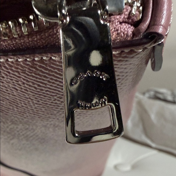 Coach Blush Pink Leather Tote - Picture 10 of 10